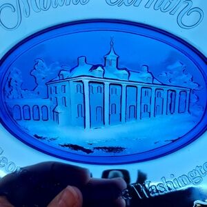 Avon Mount Vernon 3D Collectable Plate 1976 Heavy Substantial 9"x6.5"